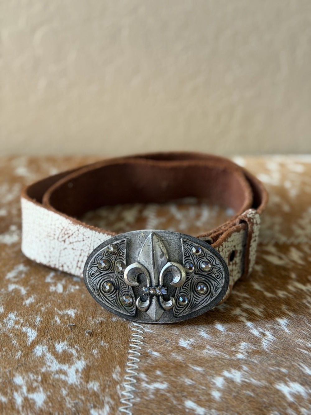 Fleur-de-Lis Western Belt with Decorative Removable Buckle Cream & Brown Size 30